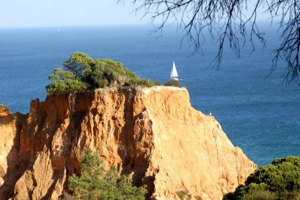 Algarve beach cliffs, Falésia