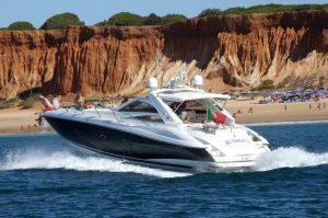 beach watersports speed boat hire